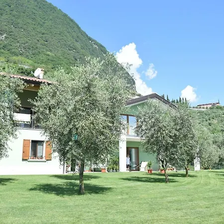 Maso Tobel Riva Del Garda-3